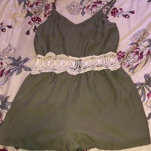 Size medium, dark green, Rue 21 romper